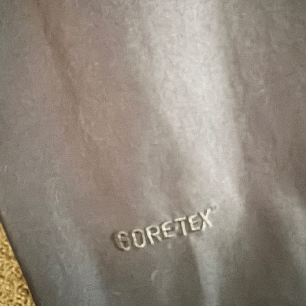 Men's Patagonia Ski Jacket - Picture 2 of 4